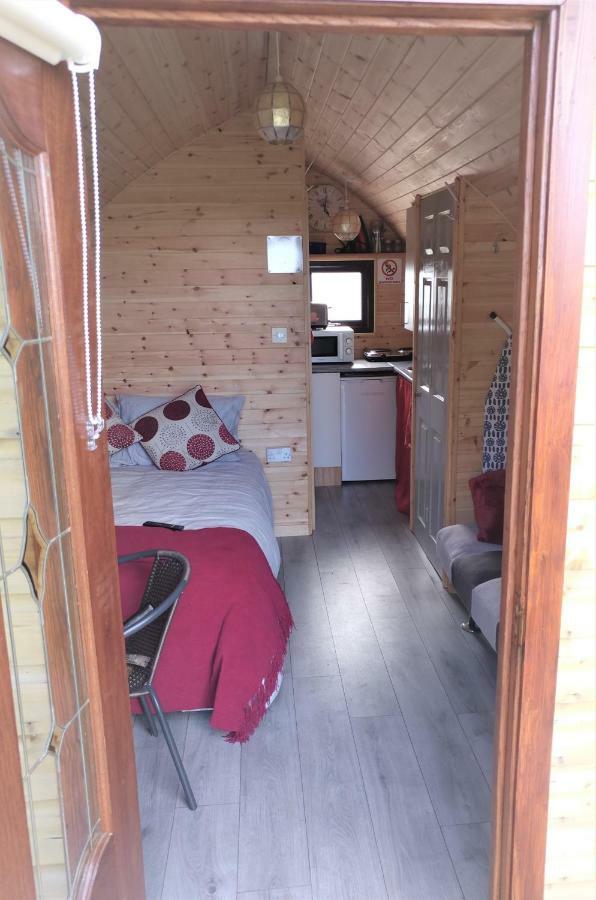 Shanagarry / Ballycotton Glamping Pod Cork Bagian luar foto